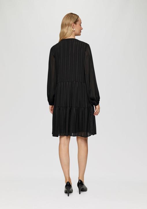 Actual product image S.Oliver Kleid Volantkleid aus Chiffon mit Streifen und Glitzer (40)