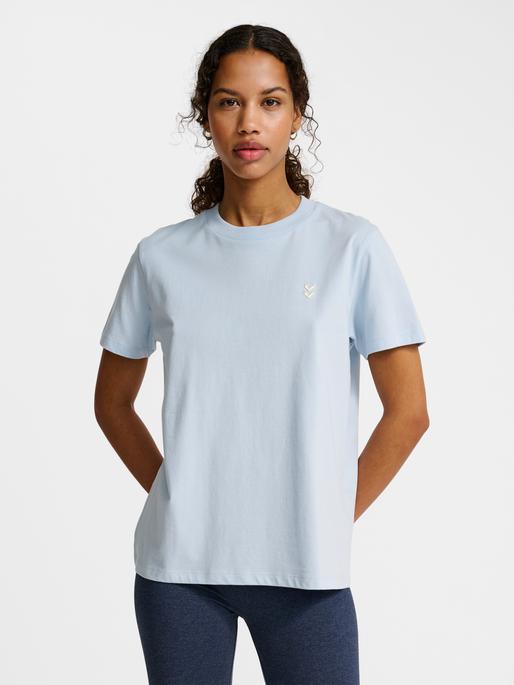 Actual product image hummel hmlPULSE W T-SHIRT (XS)