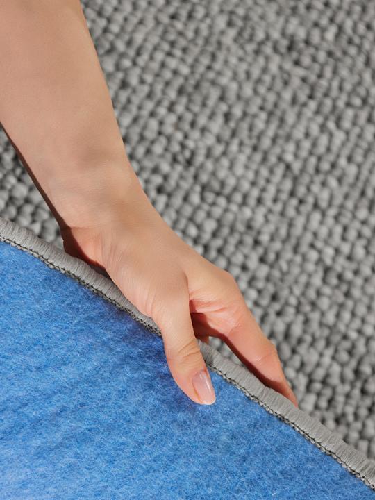 Actual product image BT Carpet Wolly (133 cm)