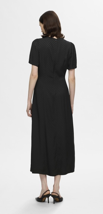 Produktbild Selected Femme Satin Maxikleid (38)