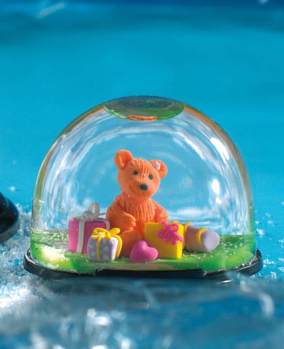 Actual product image Staedtler Snow globe oval 70x52mm