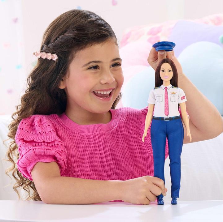 Image du produit 0 Barbie Pilot Doll and Accessories
