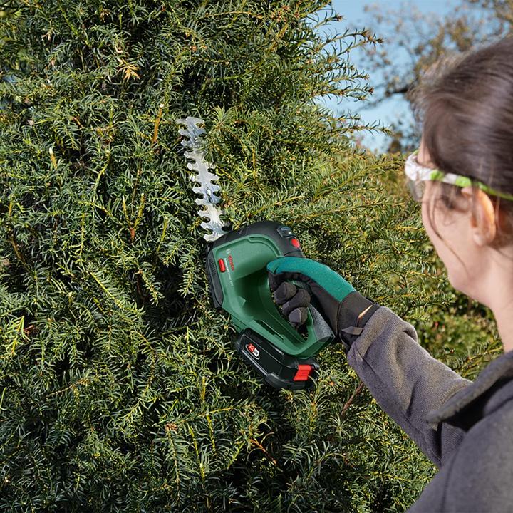 Actual product image Bosch Home & Garden Advanced Shear 18V-10 (Rechargeable battery operated)