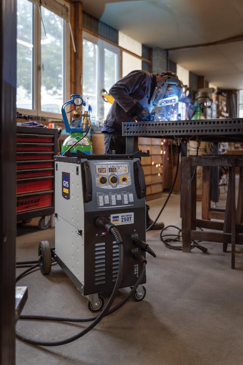 Produktbild GYS Inverter Schweissgerät, MULTIWELD 250T