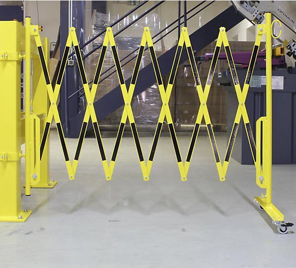 Image du produit kaiserkraft Grille à ciseaux pour garde-corps de sécurité