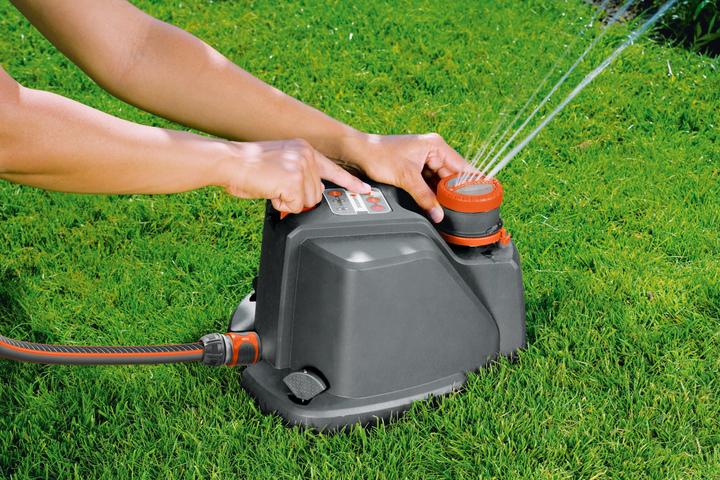 Produktbild Gardena Comfort Vielflächenregner Aqua Contour (Flächenregner)