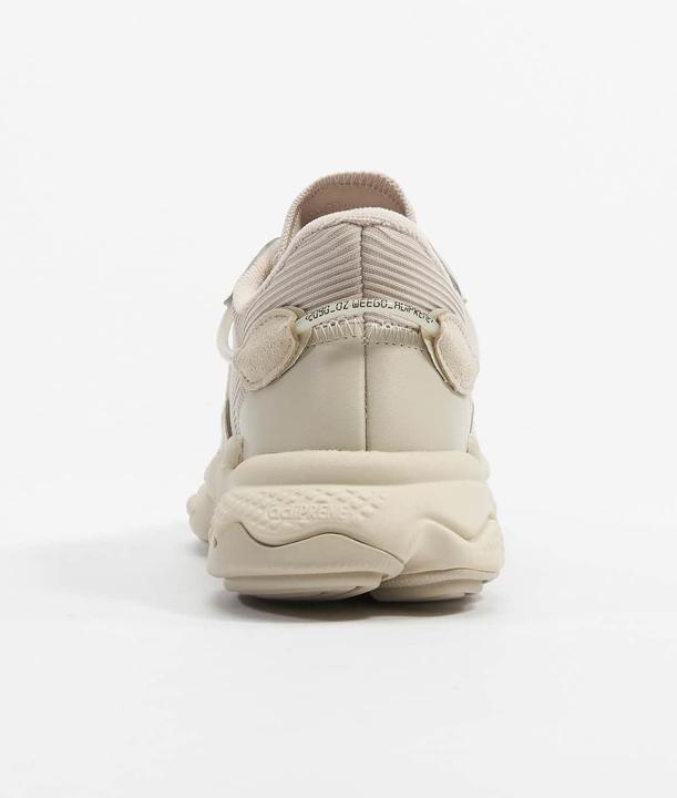 Produktbild adidas Ozweego (46)