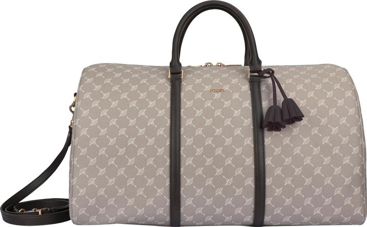 Simply taupe