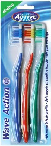 Actual product image Beauty Formulas Active Oral Care - Wave Action Toothbrushes Medium 3 Pcs. (3 x)