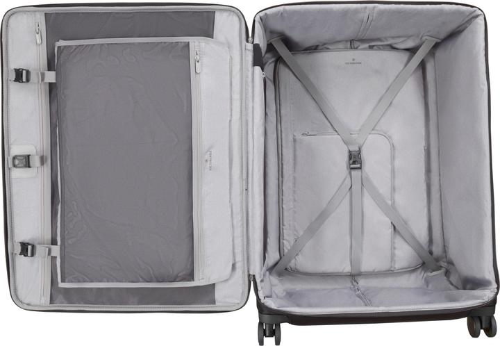 Actual product image Victorinox Werks Traveler 6.0, Extra-Large Softside Case, Black (131 l)