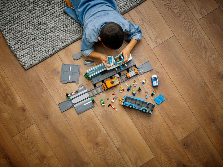 Immagine prodotto LEGO Stazione (60335, LEGO City)