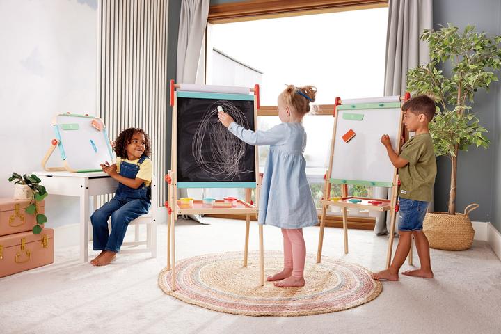 Actual product image Hape Mobile studio