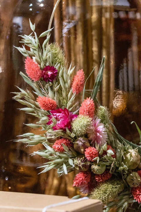 Actual product image Anjel Dried flowers with cardboard box and ring Pink/Salmon (Dried flowers)