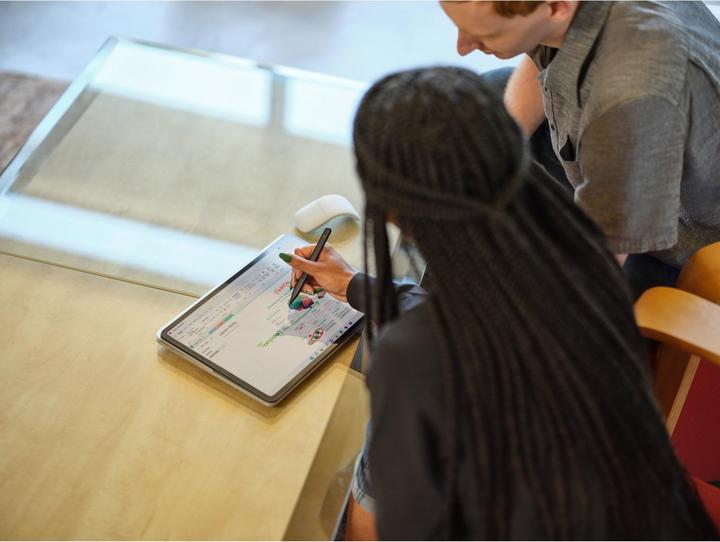 Actual product image Microsoft Surface Slim Pen 2 (Retail)