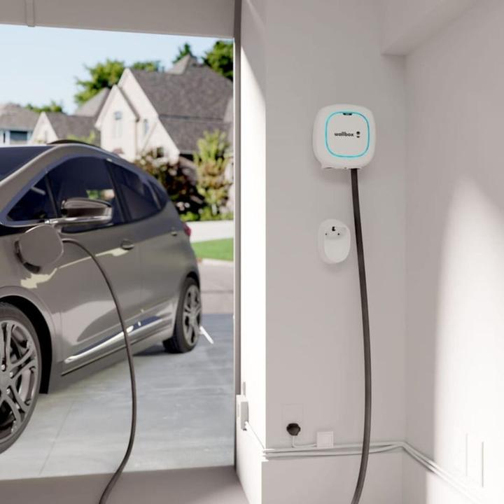 Image du produit Wallbox Netzstecker (7.40 kW)