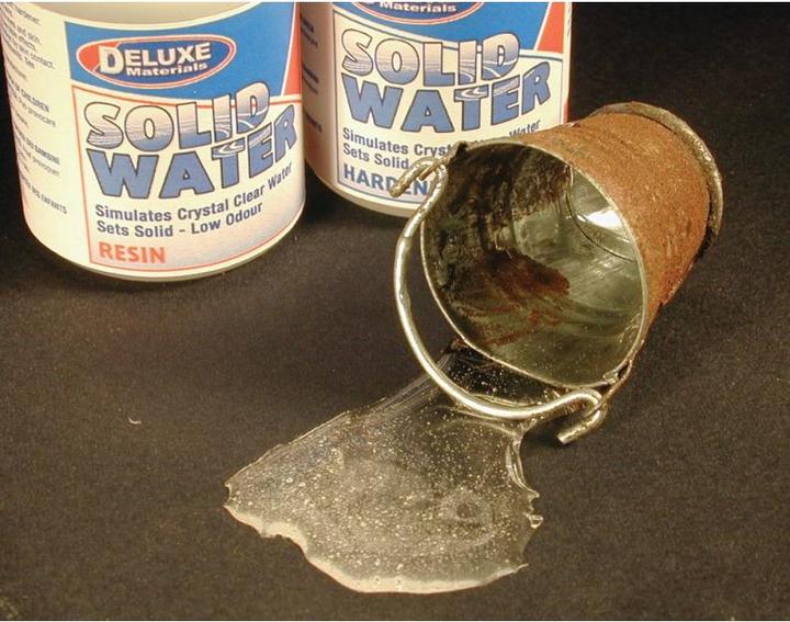 Produktbild Deluxe Materials Solid Water 350ml