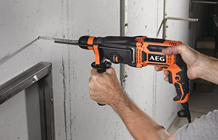 Actual product image AEG Combination hammer