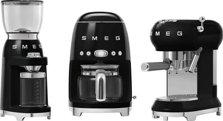 Actual product image Smeg DCF02BLEU Coffee machine