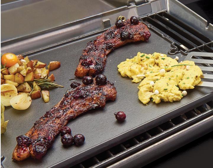 Actual product image Broil King Cast plate