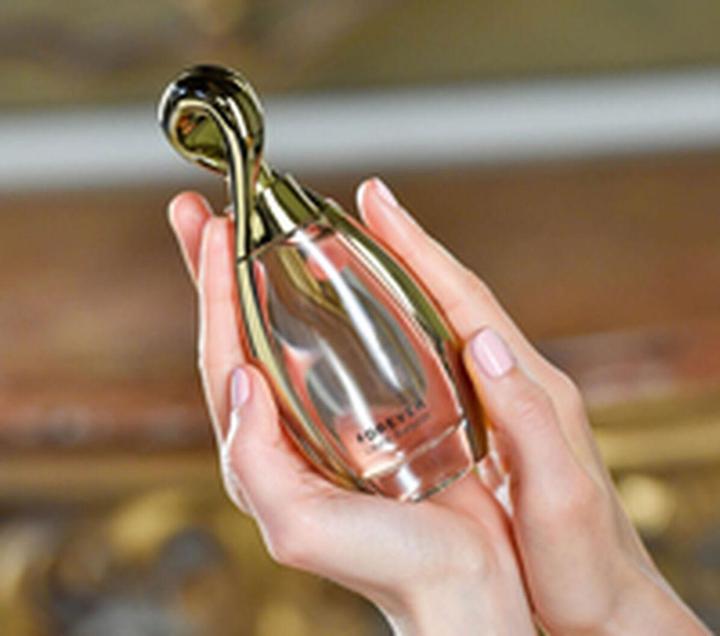 Produktbild Laura Biagiotti Forever Gold For Her - Eau De Parfum For Woman 30 Ml Spray (Eau de Parfum, 30 ml)