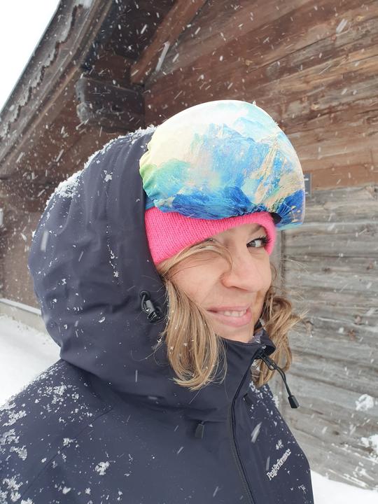 Actual product image Goggle Protect Mountains (Ski goggle protective cover)