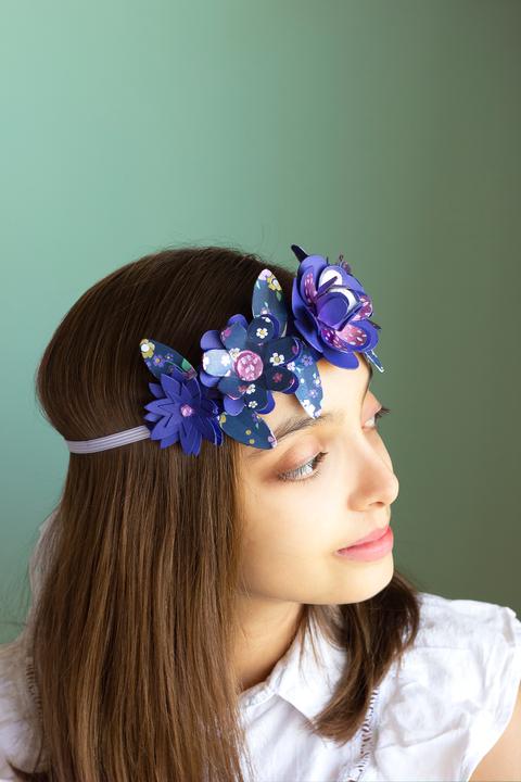 Actual product image Décopatch Paper mache flower wreath