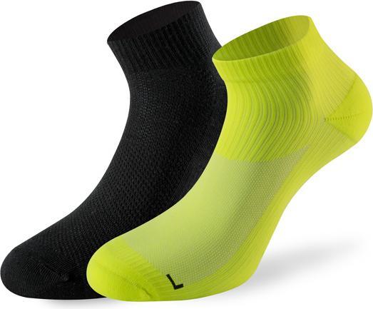 Giallo Neon, Nero