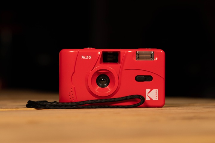 Image du produit Kodak appareil photo réutilisable (analogique) M35 rouge