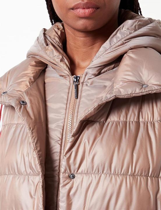 Actual product image Bugatti Padded Vest (46)