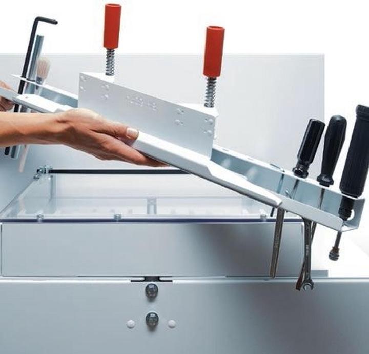 Actual product image Ideal Stack cutter 5560 LT (with air table)
