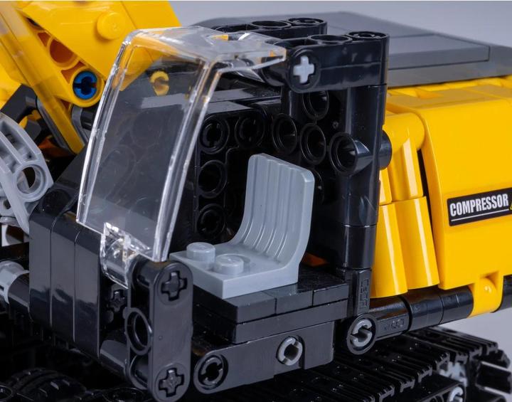 Actual product image Cada Excavator