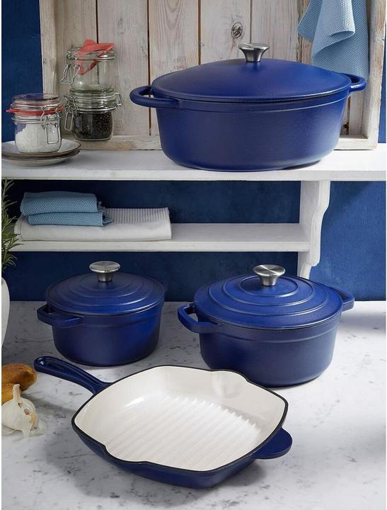 Actual product image GSW Cast iron saucepan 24 cm - 3.8 litres BLUE MAGIC (Cast iron)