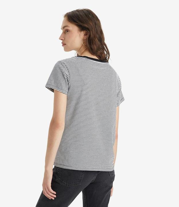 Actual product image Levis tee (XS)