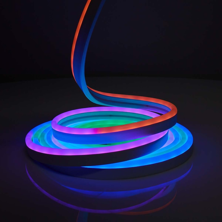 Actual product image Nedis WIFILN51CRGB Smart Full Color LED pásek Wi-Fi | Více barev | 5000 mm | IP65 | 960 lm, F (Multicoloured, 500 cm, Indoor, Outdoor)