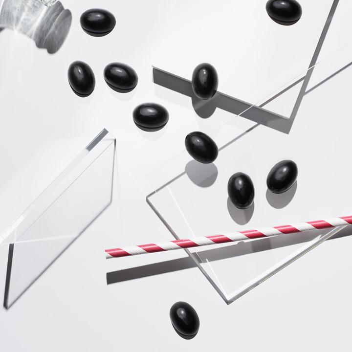 Produktbild Carma Black Zabuye Couverture, 83% (1 x)