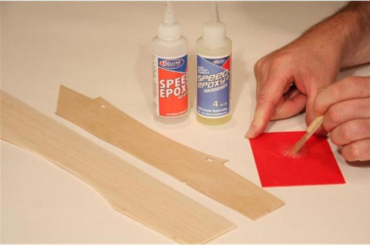 Image du produit Deluxe Materials Speed Epoxy II (224 g, 1100 ml)