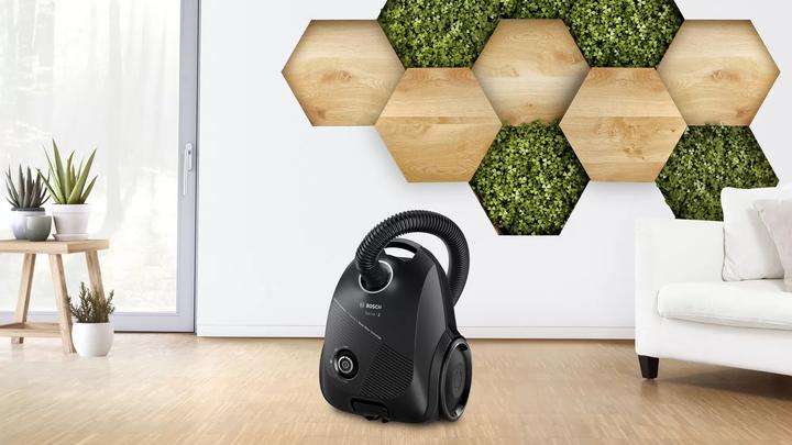Produktbild Bosch Hausgeräte Vacuum cleaner BGBS2BA2 Bagged, Power 600 W, Dust capacity 3.5 L, Black, Made in Germany
