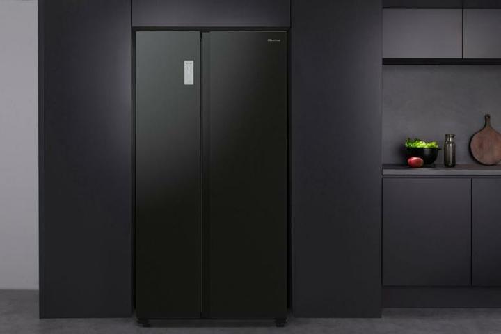 Produktbild Hisense RS711N4AFE - Amerikaanse Koelkast - Zwart (550 l)