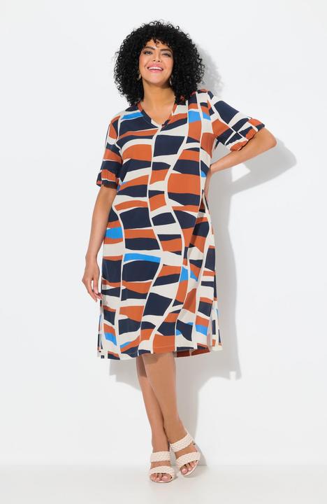 Produktbild Ulla Popken Kleid, grafischer Druck, V-Ausschnitt, Halbarm, Taschen (42, 44)