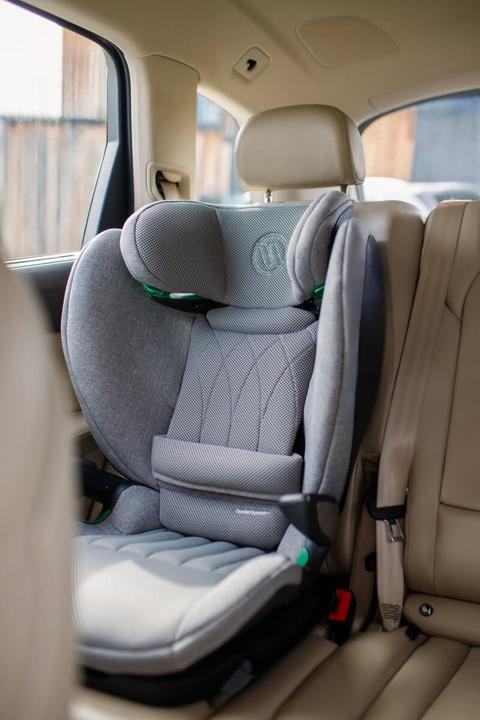 Actual product image Avionaut MaxSpace AirFlow Kindersitz (100-150 cm) (Booster seat, ECE R129/i-Size Standard)