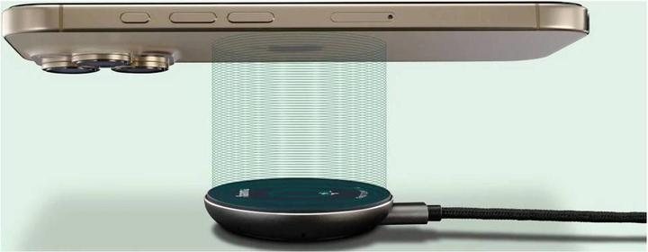 Actual product image Hama Kabelloses Qi2-Ladegerät, induktiv Schnellladen am Schreibtisch etc., 15 W (15 W)