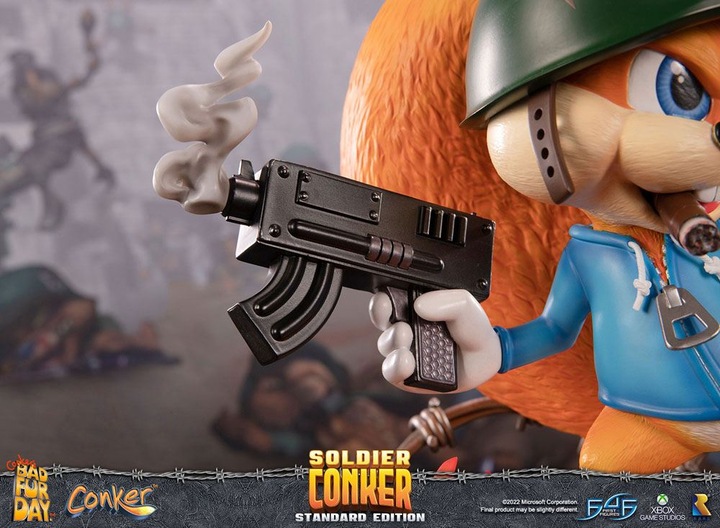 Actual product image First 4 Figures ST Conker's Bad Fur Day : Soldier Conker 33cm