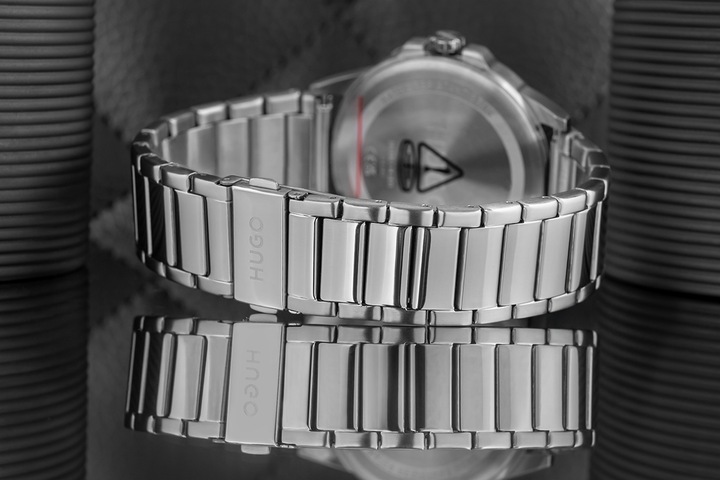 Produktbild Hugo Boss Hugo First Herrenuhr 1530186 + BOX