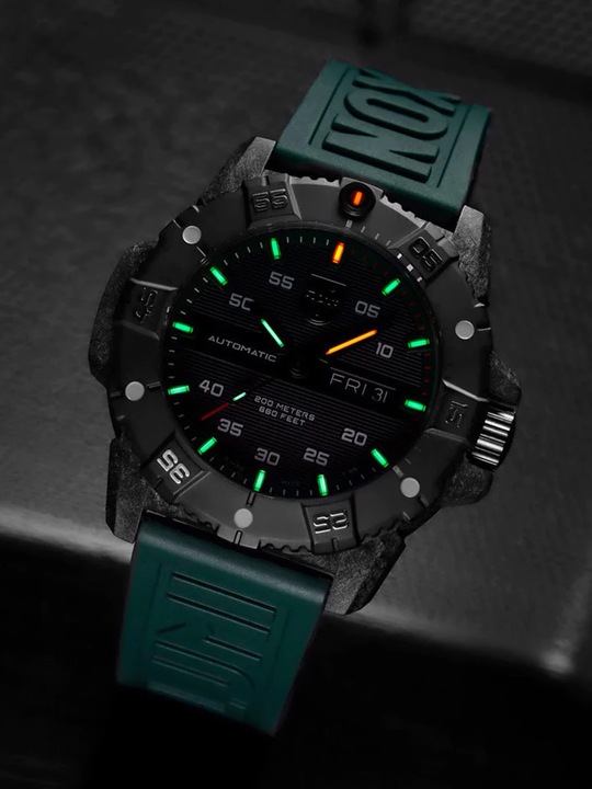 Immagine prodotto Luminox Maestro (Fatto in Svizzera, 45 mm)