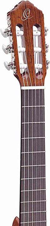 Actual product image Ortega Traditional Series R220 Classical Guitar (Classical guitar, Back and sides: Mongoy wood, Edgings: Maple, Fingerboard: Rosewood, Neck: Mahogany, Top: Solid North American cedar)