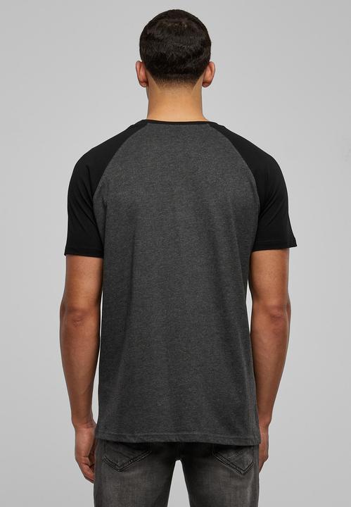 Actual product image Urban Classics Raglan Contrast Tee (M)