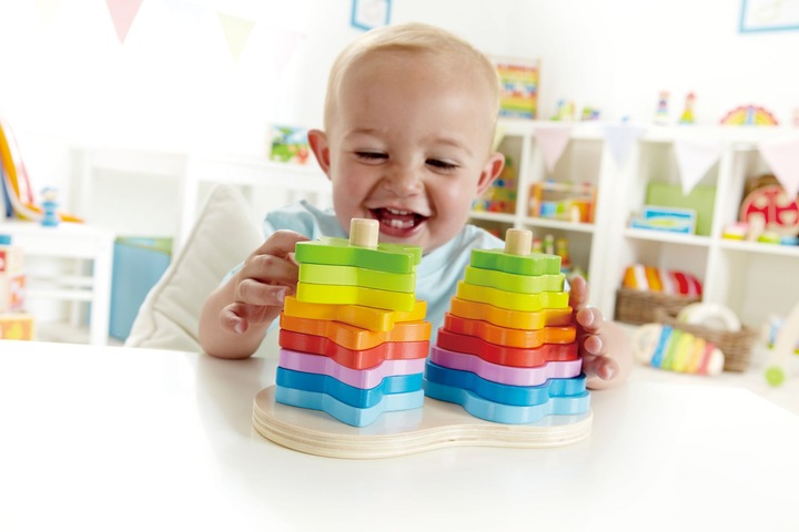 Actual product image Hape Rainbow pegging game 19 pcs.