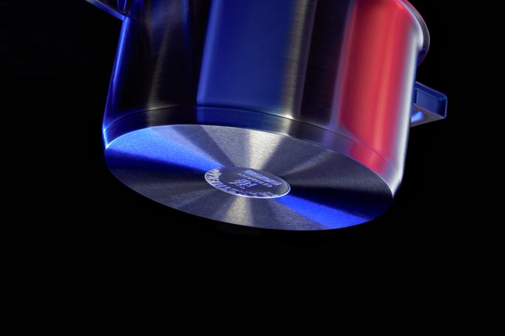 Image du produit WMF Ultimate Cool+ Casserole avec couvercle, 24 cm (24 cm, Casserole, Acier inoxydable)