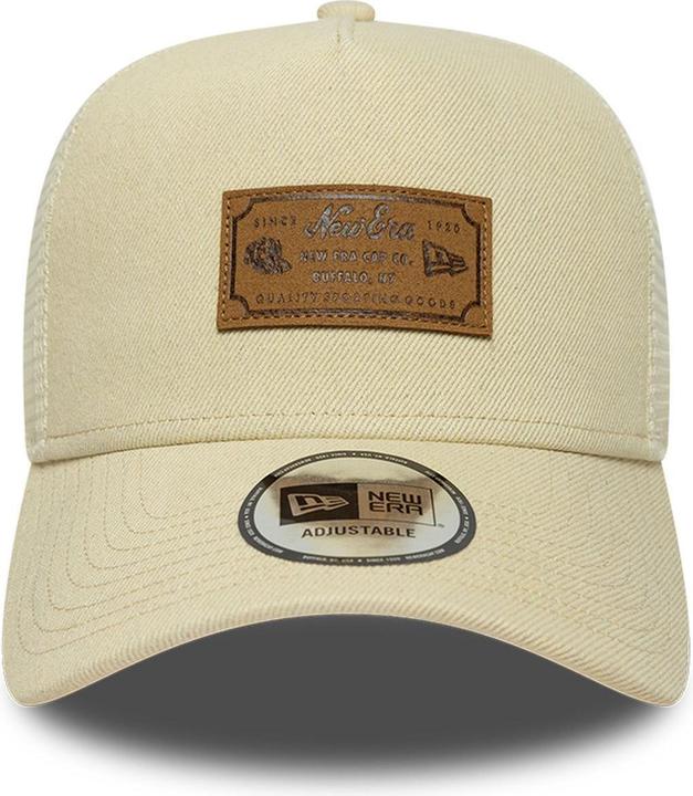 Produktbild New Era A-Frame Mesh Trucker Cap - LEDER Brand Patch beige (One Size)