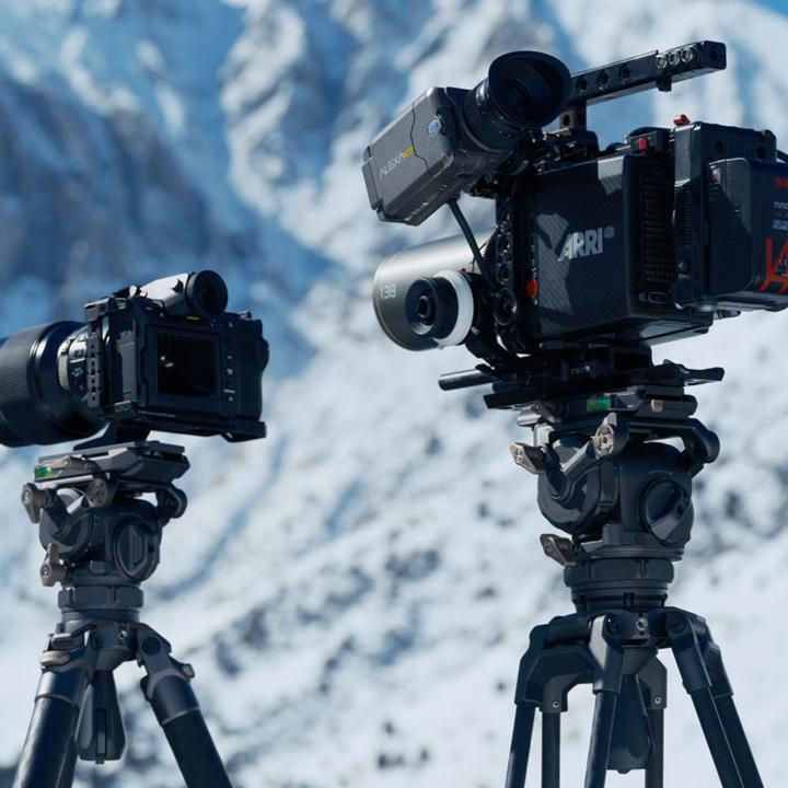 Produktbild Tilta CT08 Cine Fluid Head 75 mm, 2-Stage Carbon Fiber Tripod (Carbon, Metall)